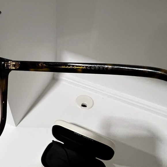 Marc Jacobs Cat Eye Sunglasses - Picture 5 of 7